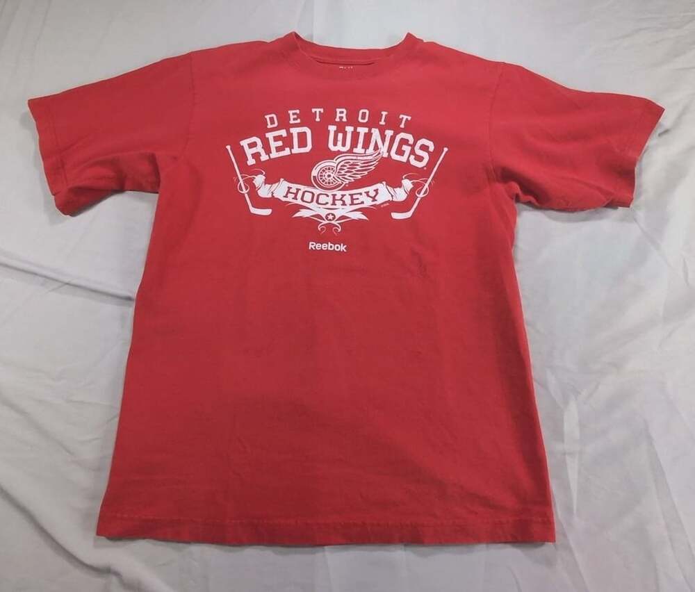 Reebok Detroit Red Wings Hockey Graphic Red T-Shirt